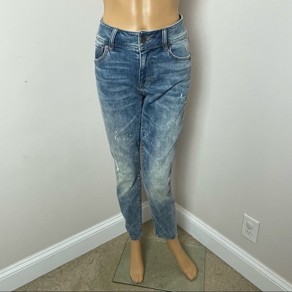 Cabi Cinch Skinny Jeans Style #5492 Distressed Bleach Splatter Blue Size 4 - Picture 2 of 13